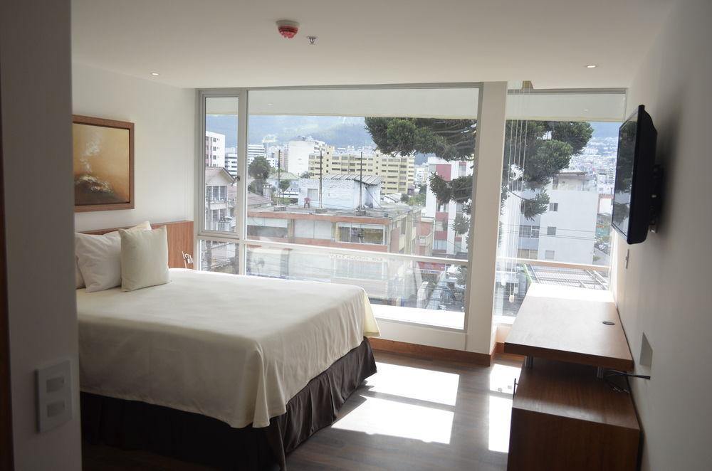 Best Western Hotel Zen Quito Bagian luar foto