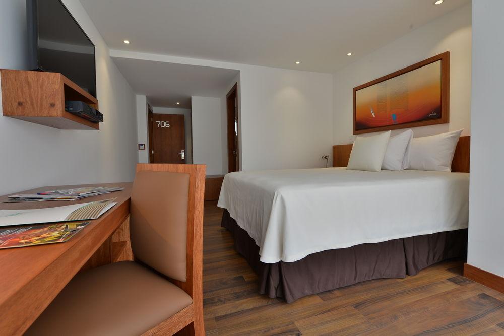 Best Western Hotel Zen Quito Bagian luar foto